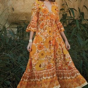 Nine Lives Bazaar - very rare - Lady Love dress in Old Gold size:AU10 (US6-8)